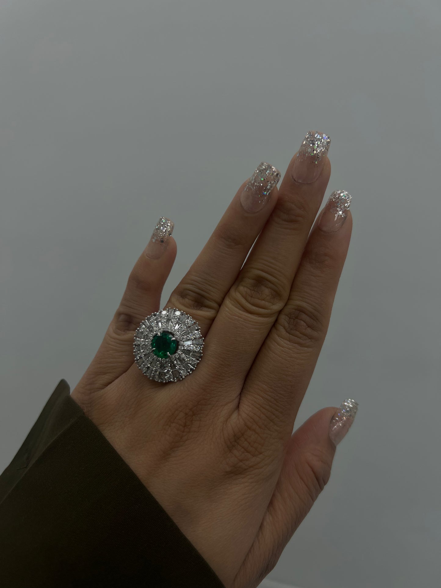Round Green Emerald 1.78CT Mix Shape Diamonds 3.62CT 18K White Gold Ring