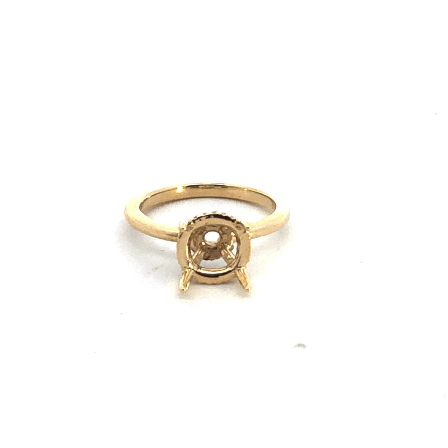Elegant Gold Ring with Clear Stones (D.10ct, 14KW) – RM1912