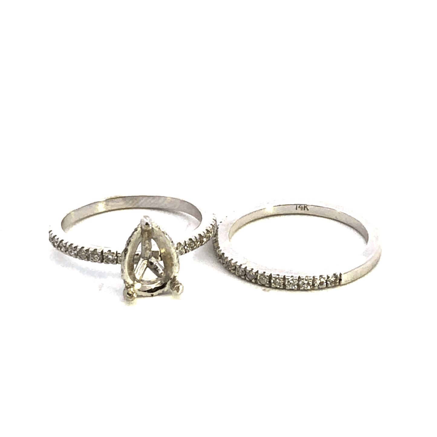 Elegant Diamond Engagement Ring (D0.95 ct, 14KW)