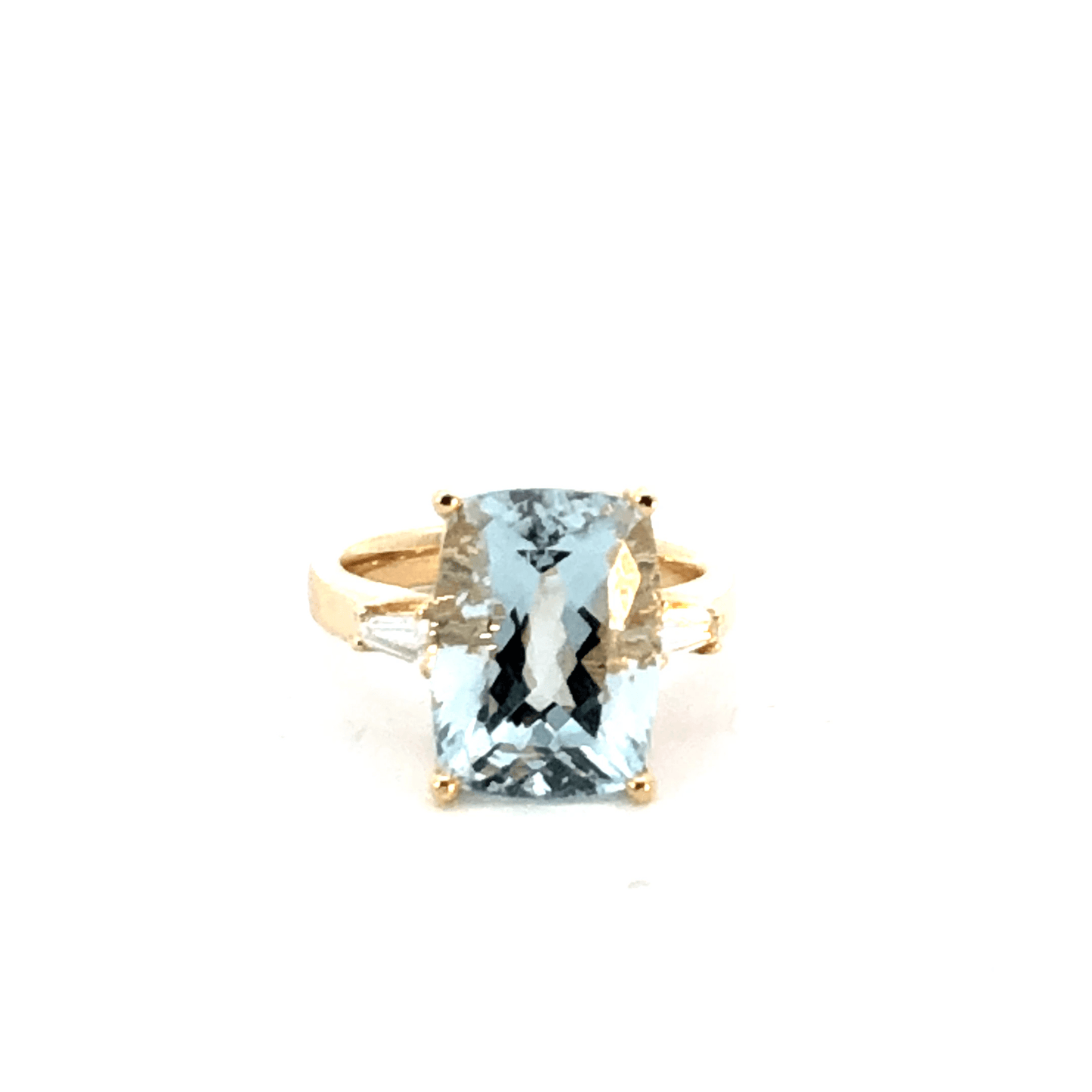 Elegant Aquamarine Gold Ring – DR022AQ