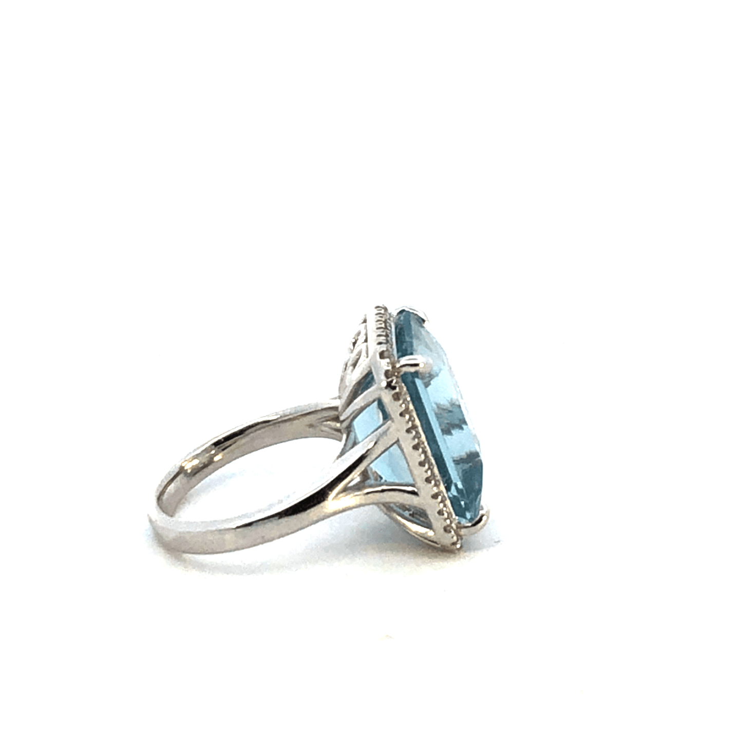 Elegant Blue Gemstone Ring – DR5260AQ