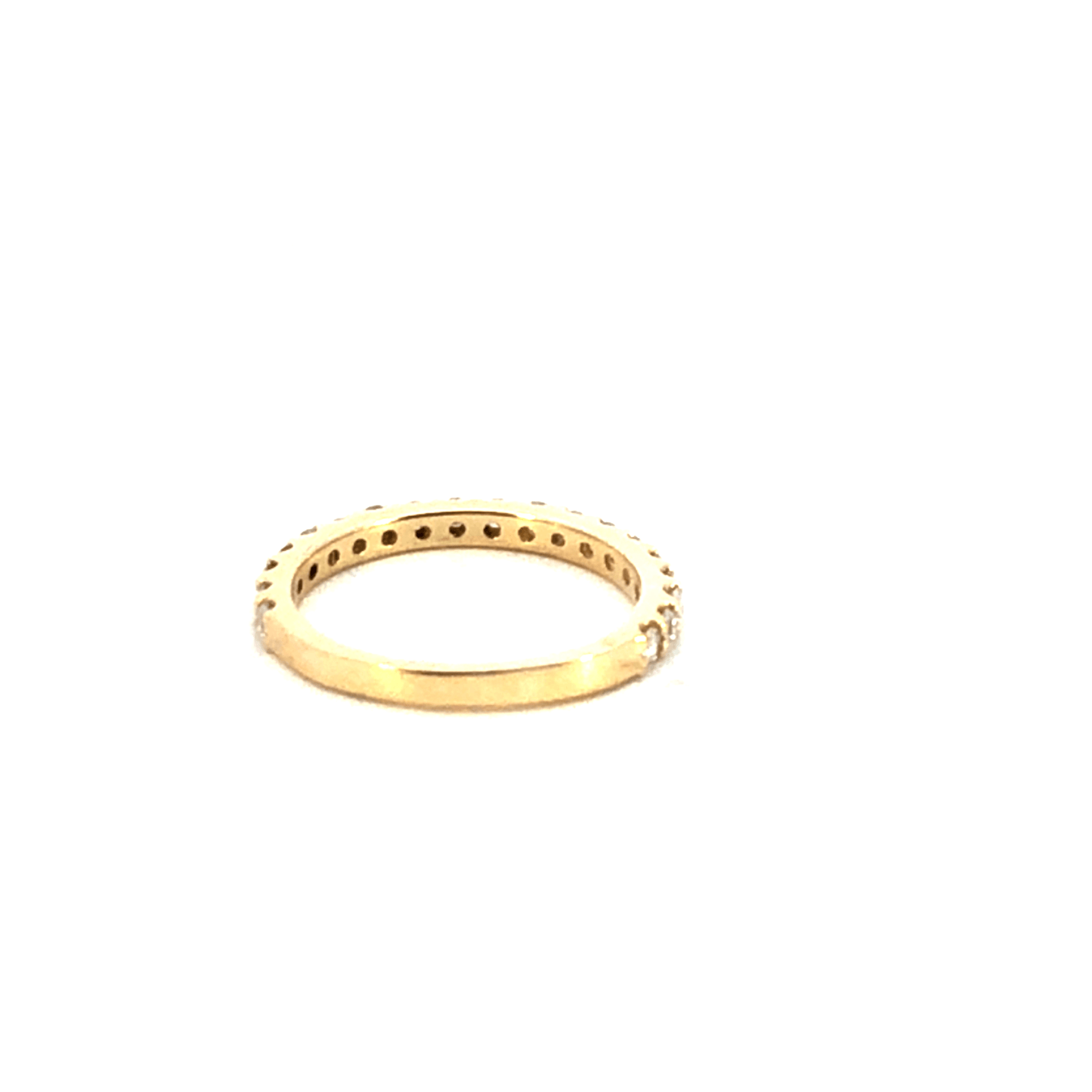 Elegant Gold Ring with Sparkling Stones Diamond Weight: 0.50 ct