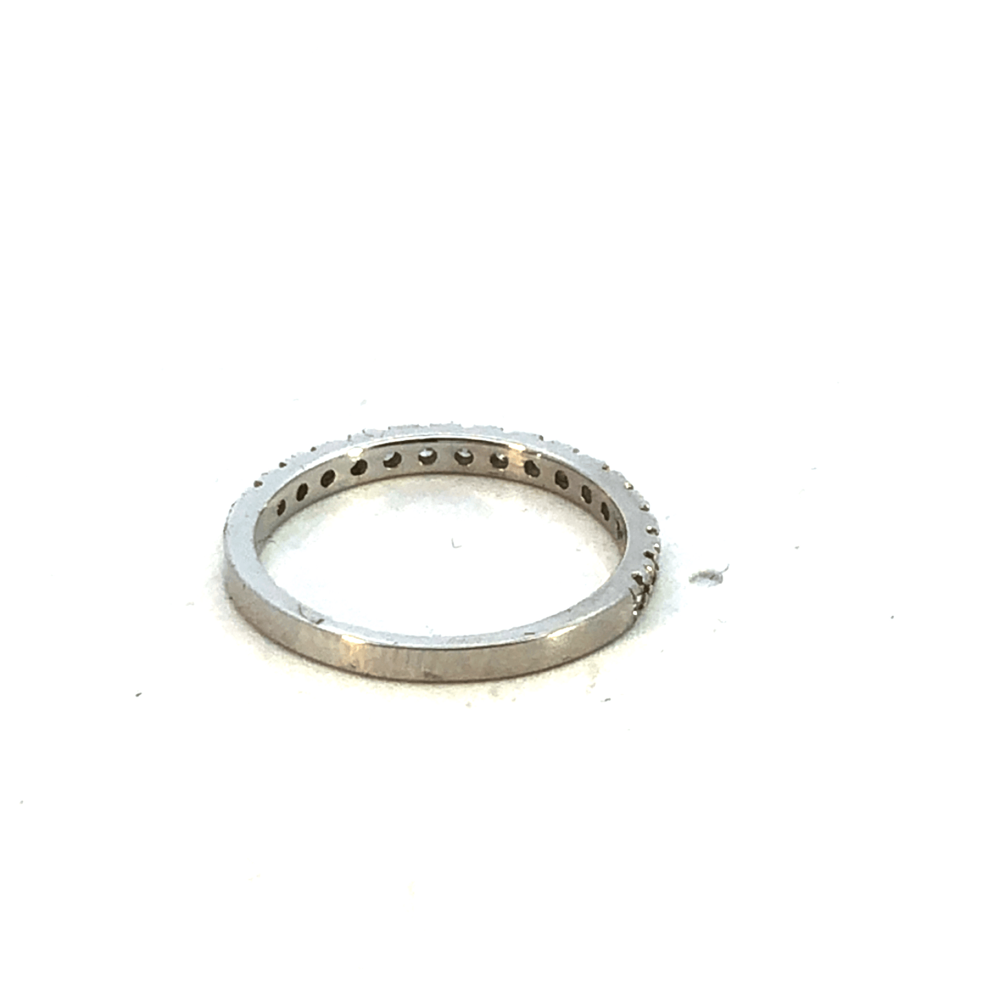 Elegant Diamond-Studded Ring 0.28 CT – DB2056