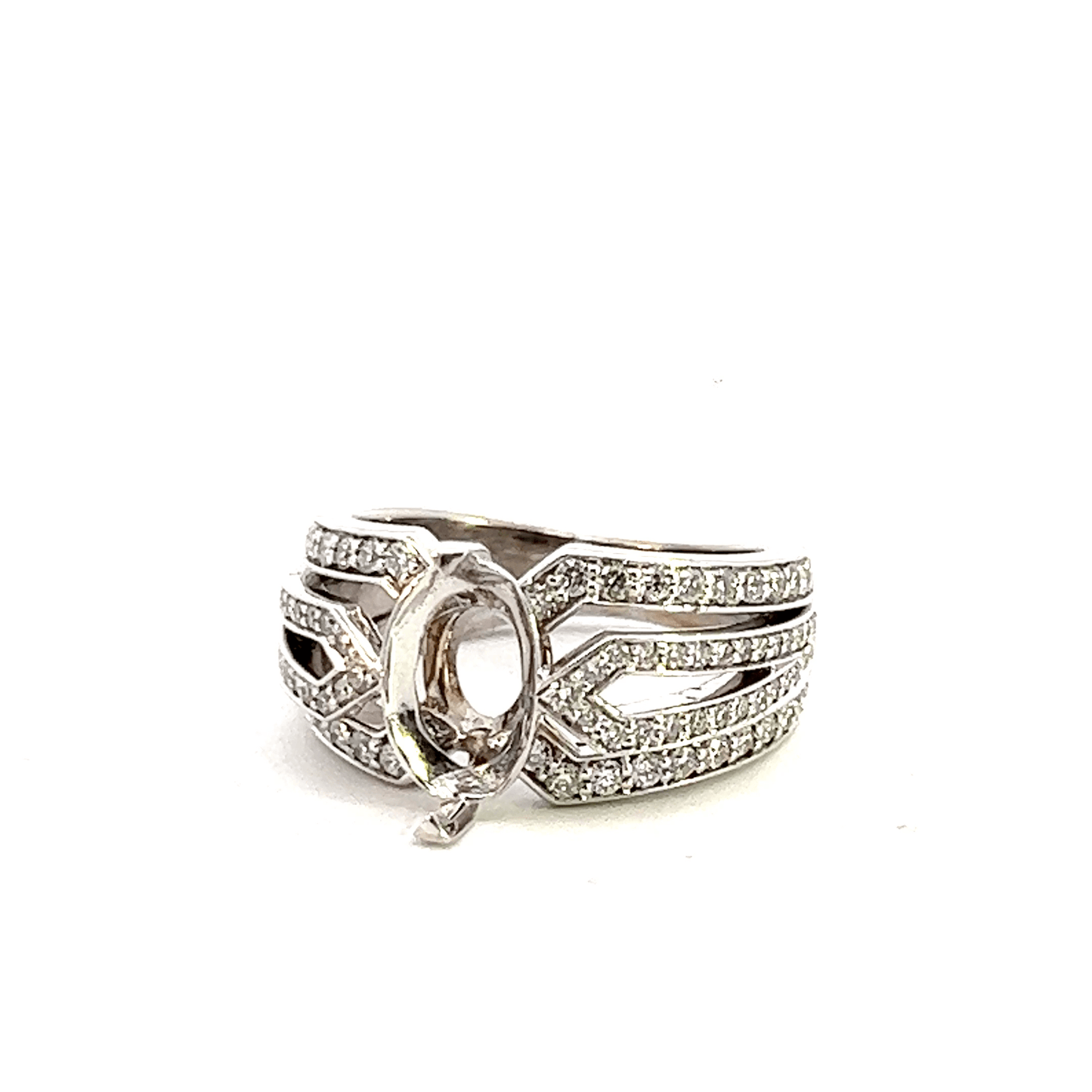 Elegant Silver Ring with Gemstone (D0.55 ct, 14KW) – RM1900