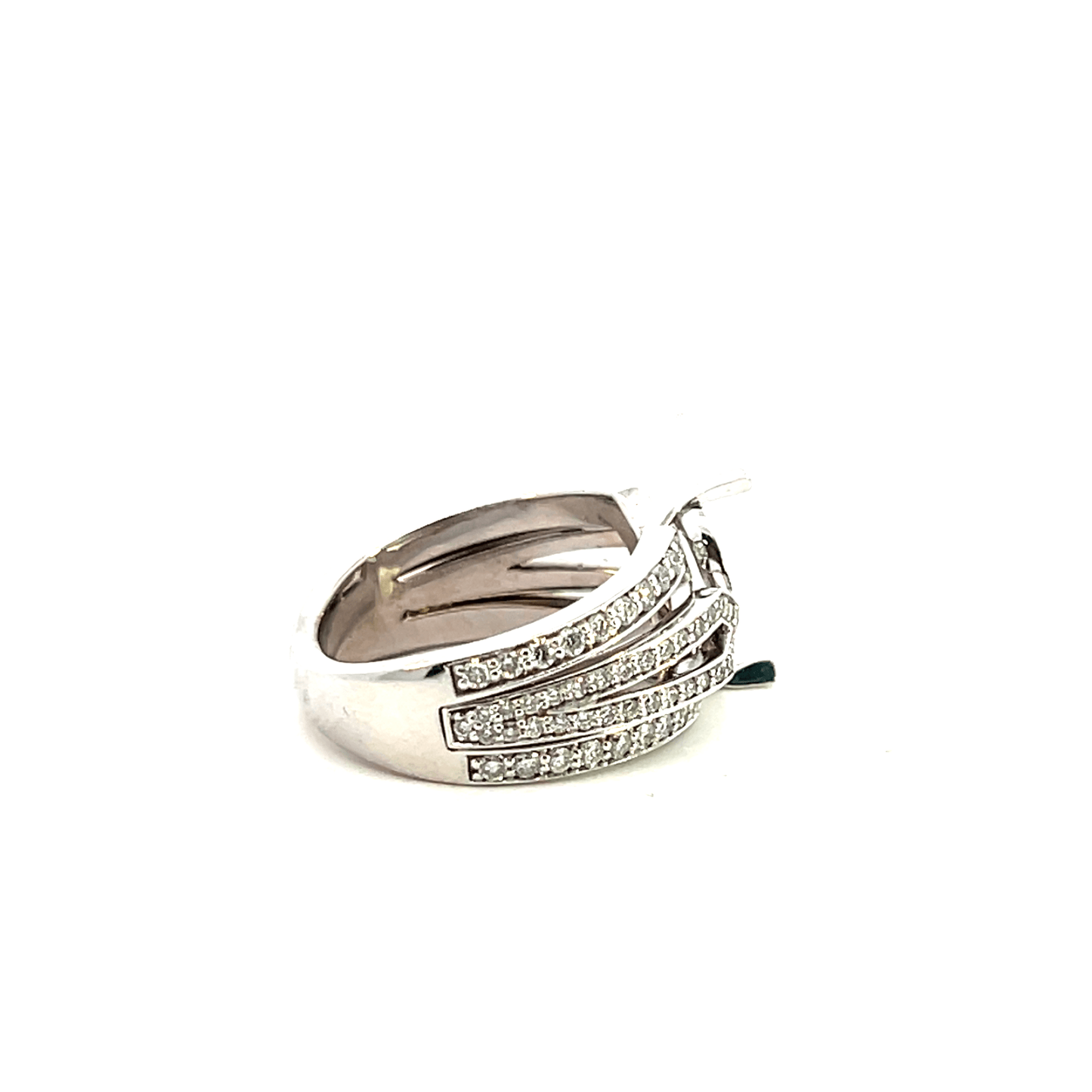 Elegant Silver Ring with Gemstone (D0.55 ct, 14KW) – RM1900