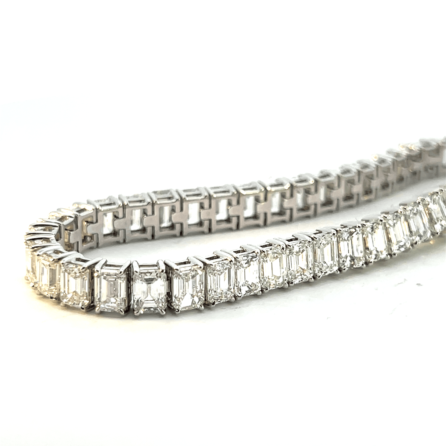 22.89ct Emerald-Cut Diamond Platinum Tennis Bracelet