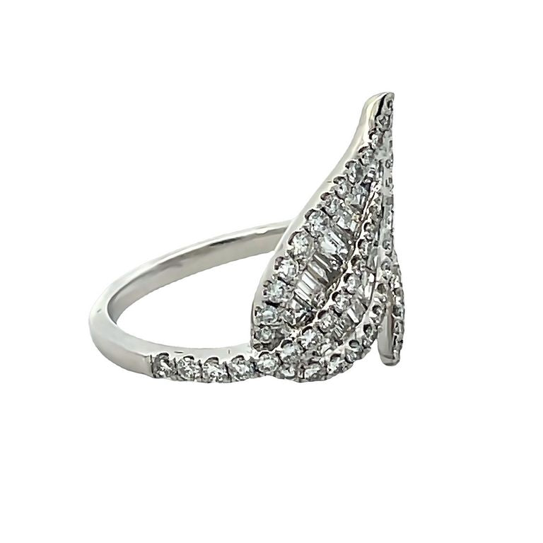 Leaf Fashion Baguette & Round Diamond Ring 1.08CT 18K White