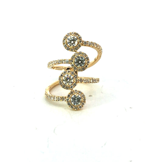 18K White Gold Spiral Diamond Ring – 2.20 CT
