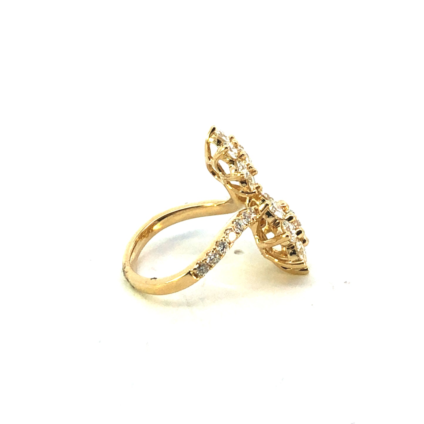 18K Yellow Gold Floral Cluster Diamond Ring - 3.25ct Total Diamond Weight