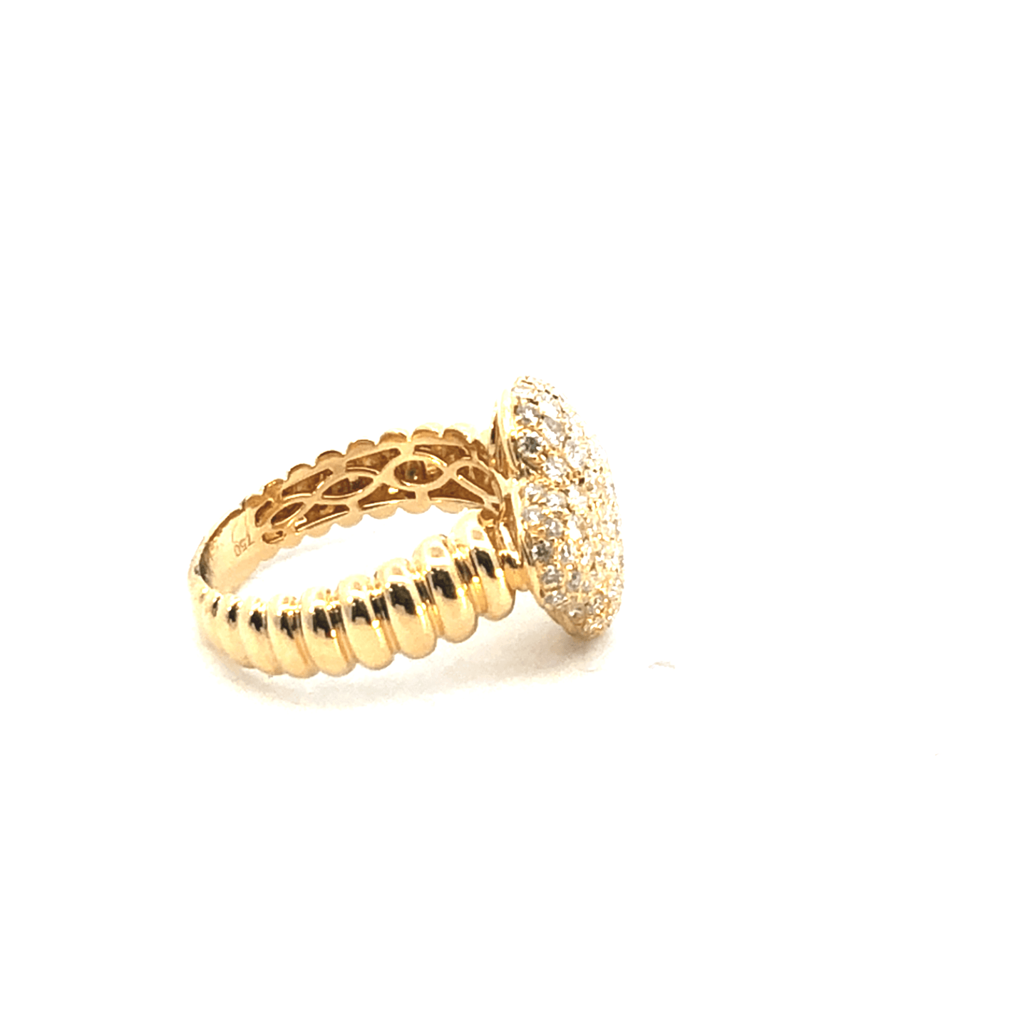 Elegant Gold Diamond Clover Ring