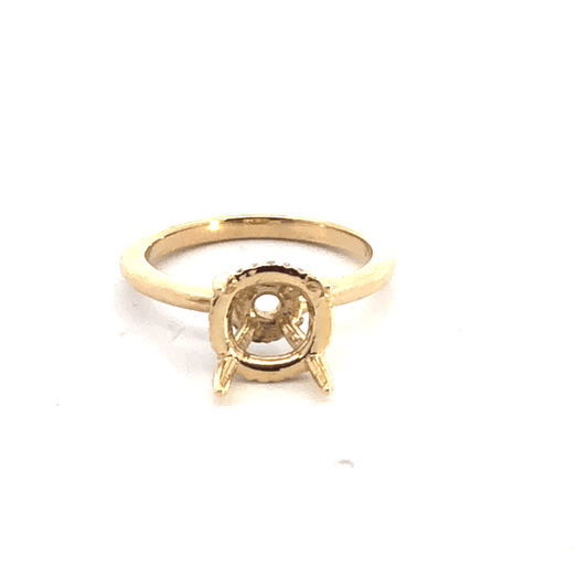 Elegant Gold Ring with Clear Stones (D.10ct, 14KW) – RM1912