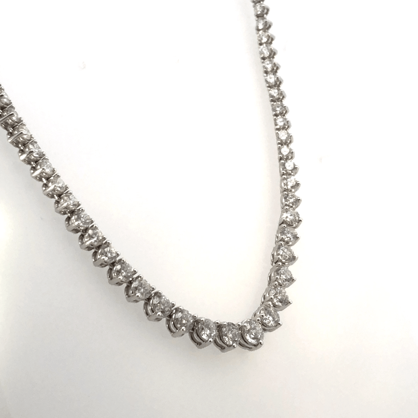 Dazzling 14K White Gold Graduated Diamond Tennis Necklace (10.45 ctw)