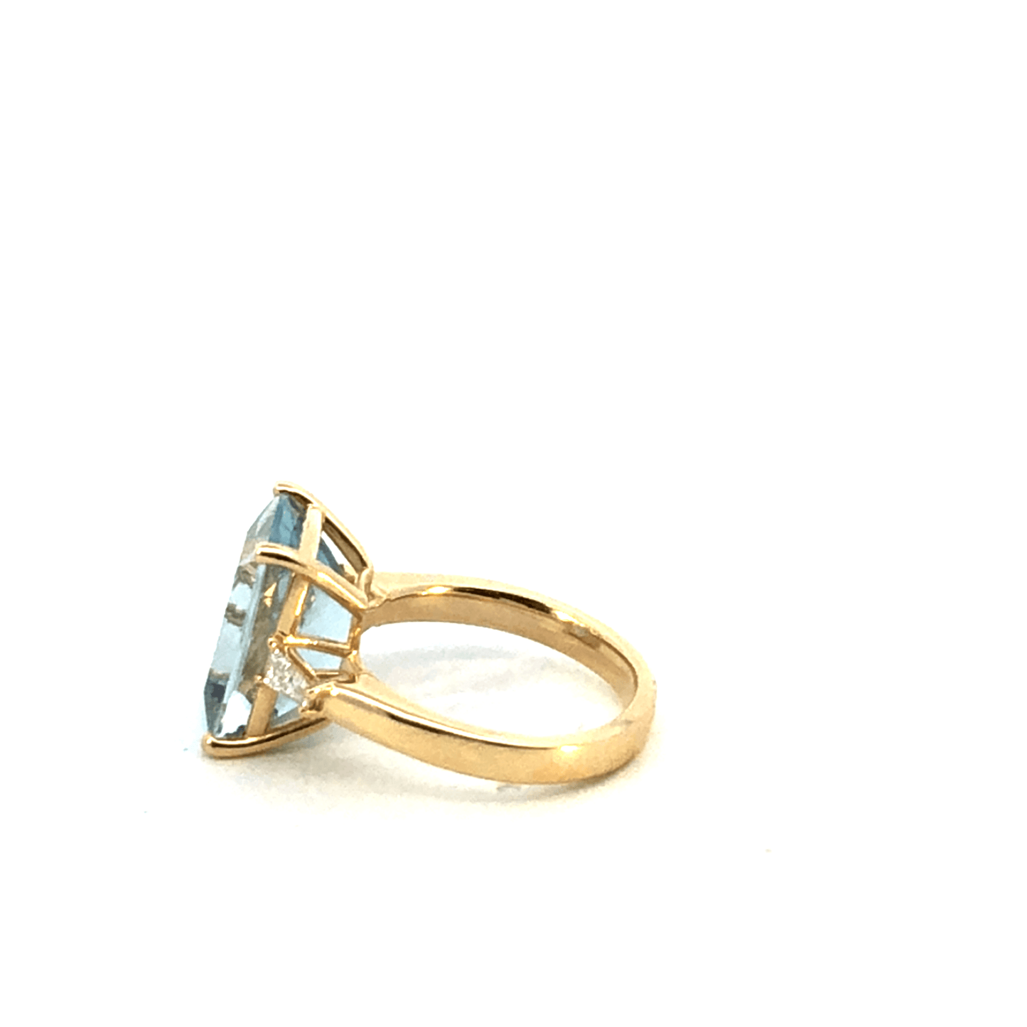 Elegant Aquamarine Gold Ring – DR022AQ