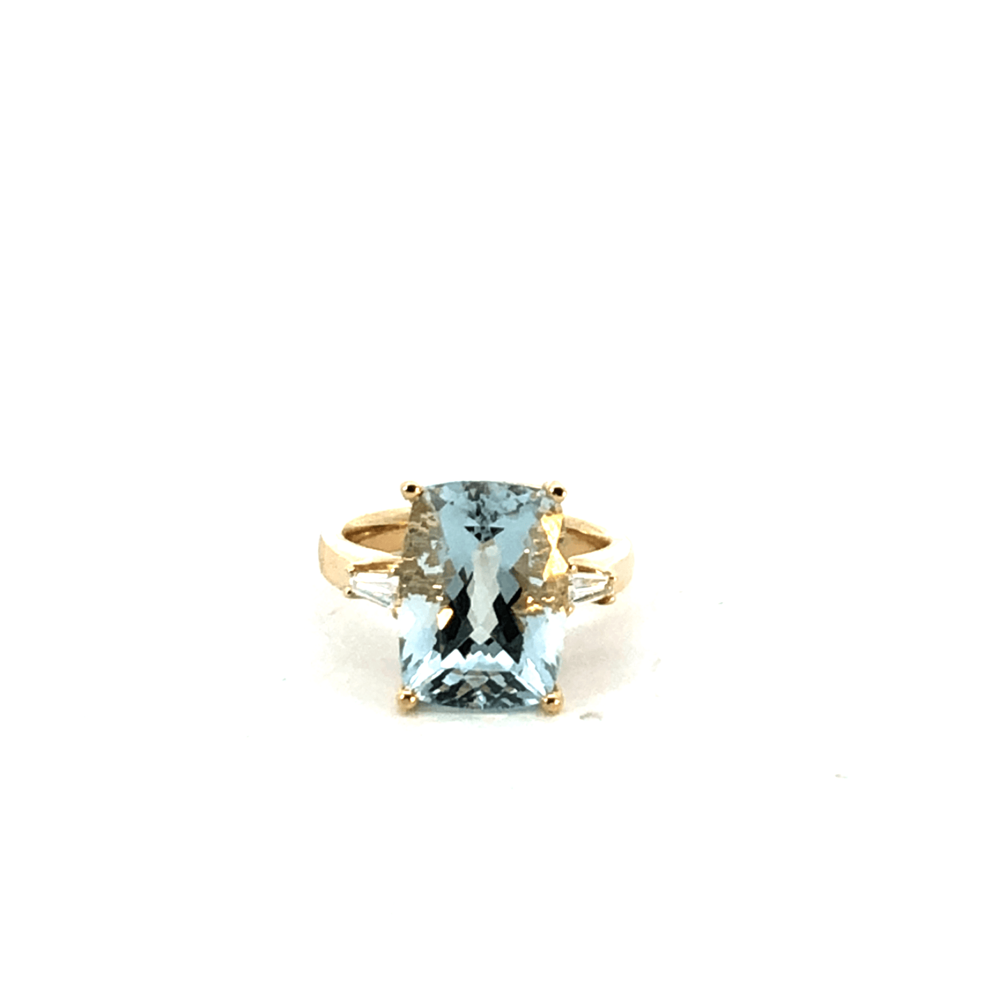 Elegant Aquamarine Gold Ring – DR022AQ